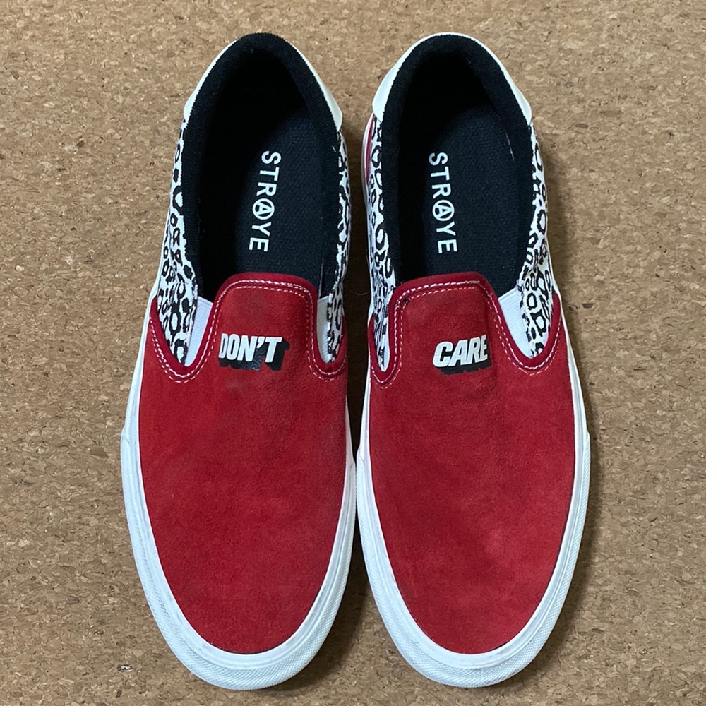 Straye Slip-ons